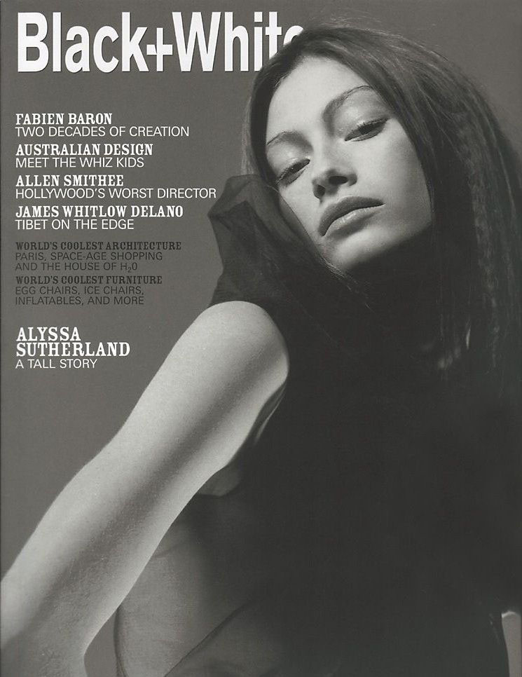 Alyssa Sutherland Desnuda. Foto - 22