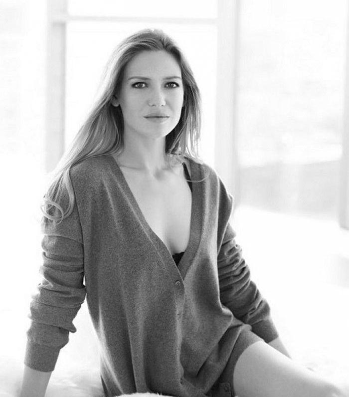 Anna Torv Desnuda. Foto - 3