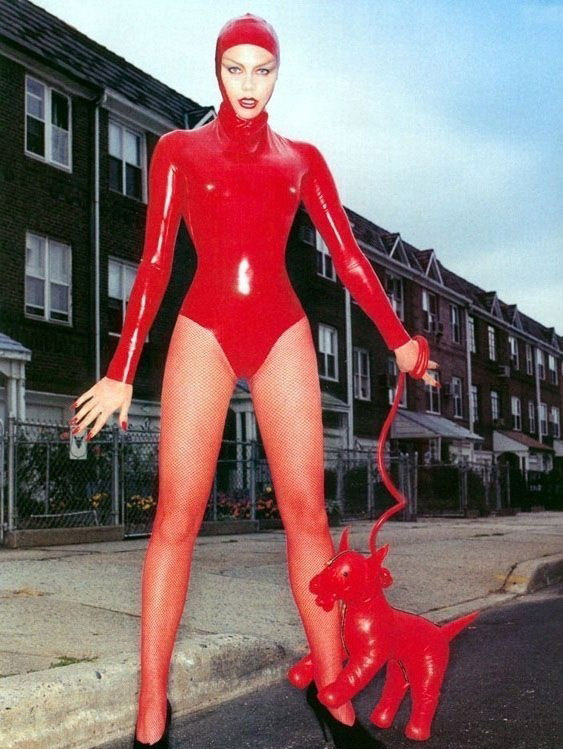 Peta Wilson Nackt. Foto - 17
