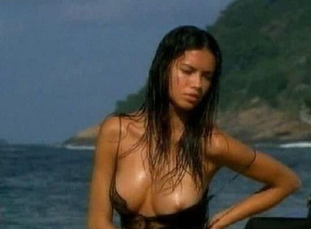 Adriana Lima ¡Completamente desnuda!