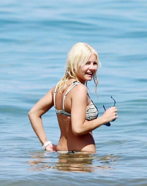 Elisha Cuthbert Nackt. Foto - 14