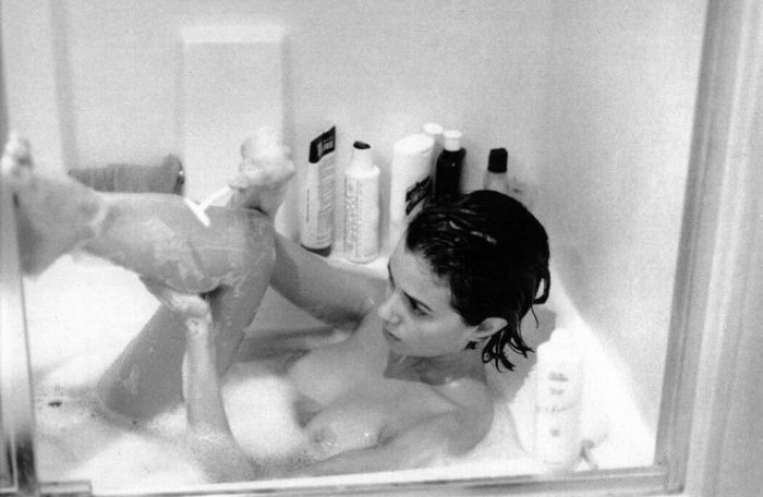 Mia Kirshner Nackt. Foto - 9