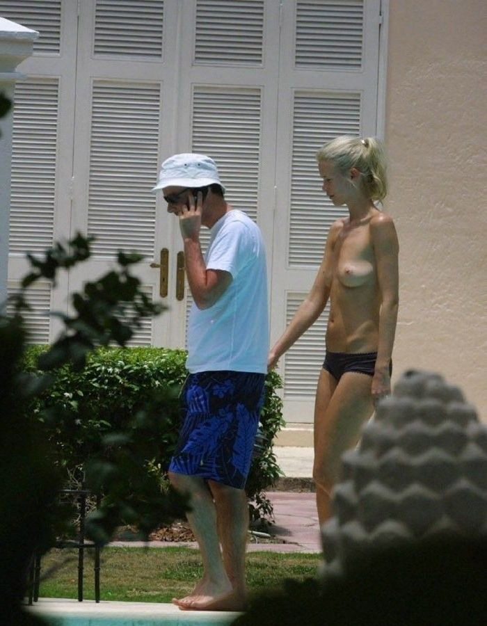 Claudia Schiffer Nackt. Foto - 122