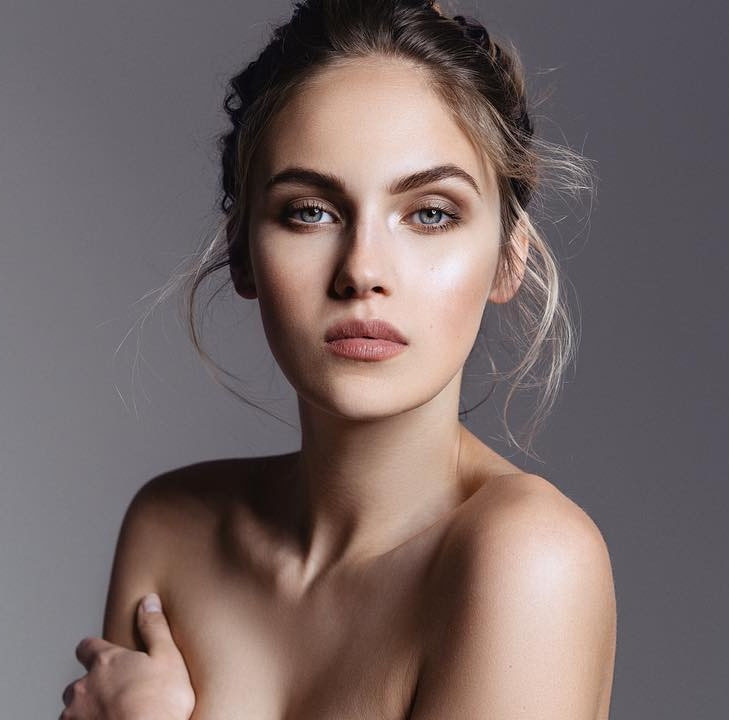 Elena Carriere Nackt. Foto - 27