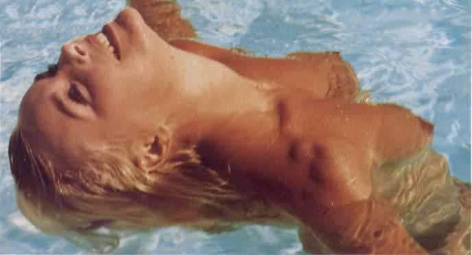 Elke Sommer Nackt. Foto - 3