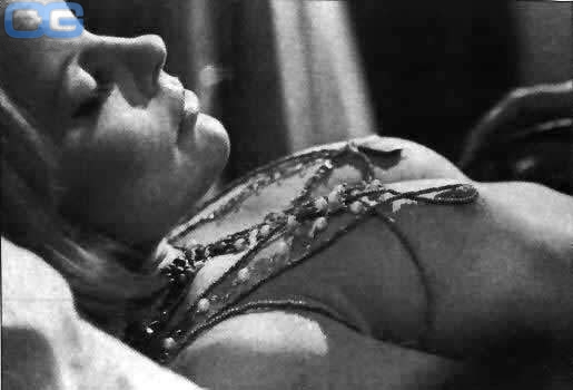 Elke Sommer Nackt. Foto - 7