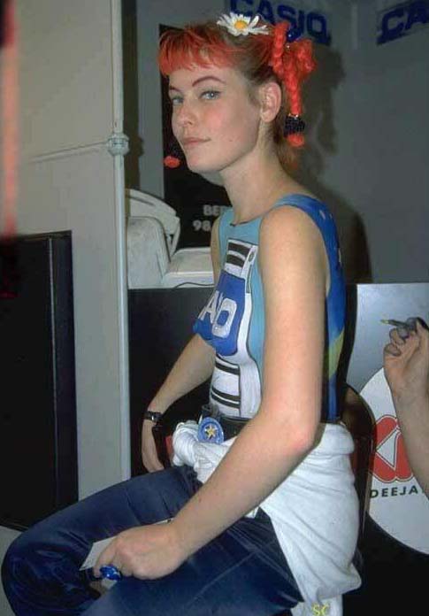 Enie van de Meiklokjes Nackt. Foto - 5