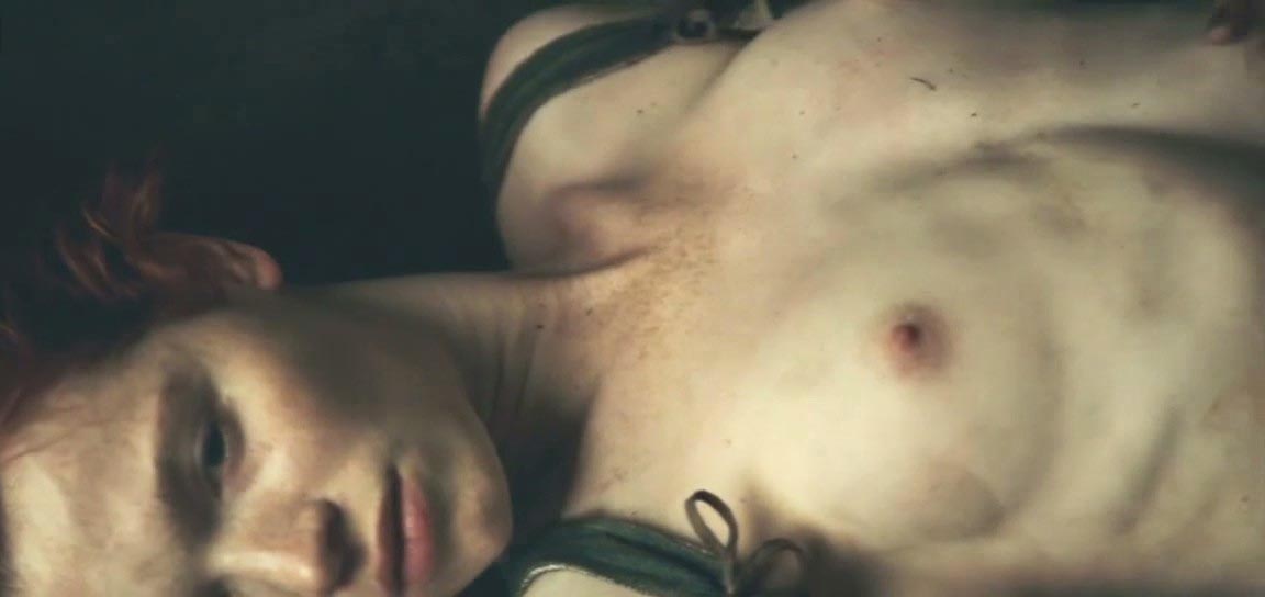Karoline Herfurth Nackt. Foto - 3