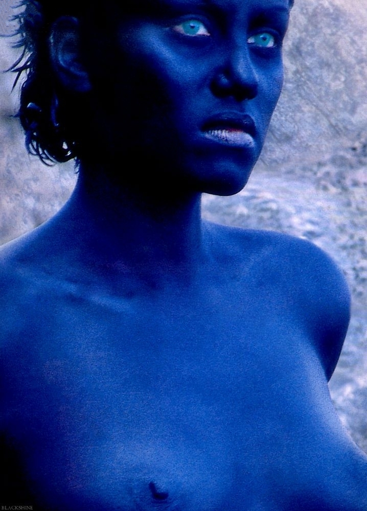 Sabrina Setlur Nackt. Foto - 8