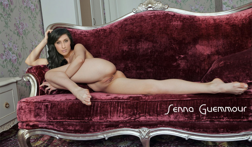 Senna Gammour Nackt. Foto - 4