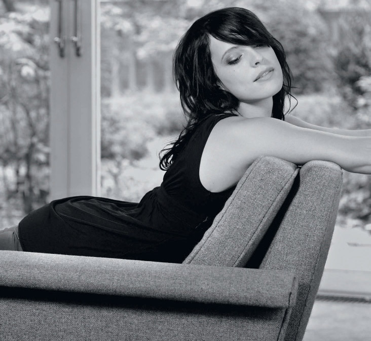 Stefanie Kloß Nackt. Foto - 2