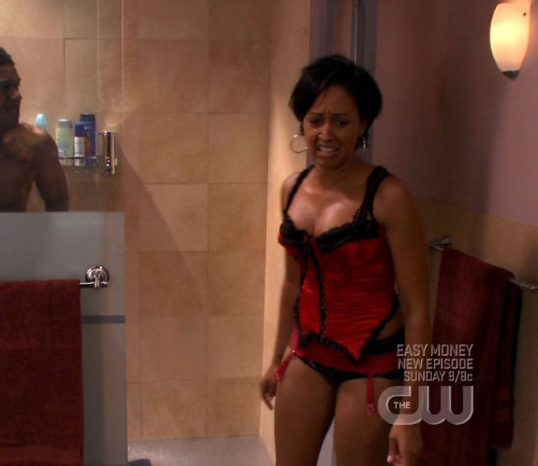 Tia Mowry-Hardrict Nackt. Foto - 12