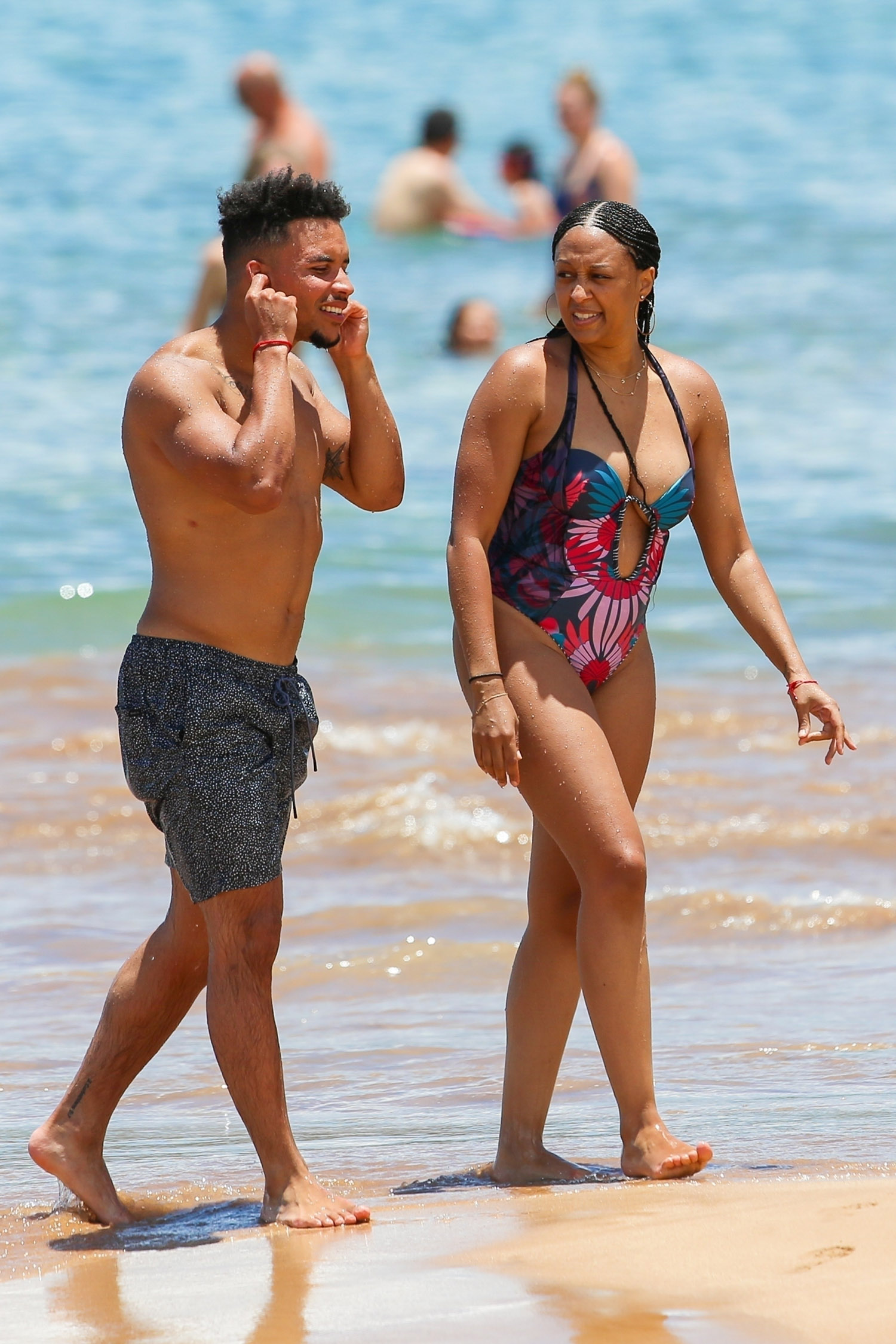 Tia Mowry-Hardrict Nackt. Foto - 16