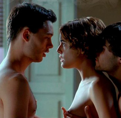 Adriana Ugarte Desnuda. Foto - 79