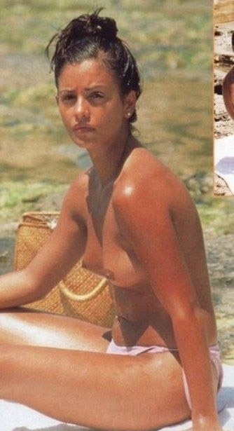 Penélope Cruz Desnuda. Foto - 8