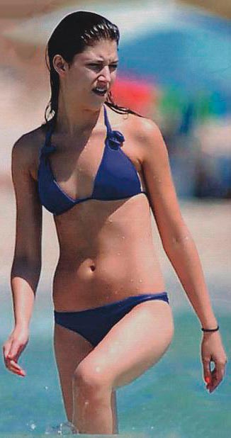 Úrsula Corberó Desnuda. Foto - 102