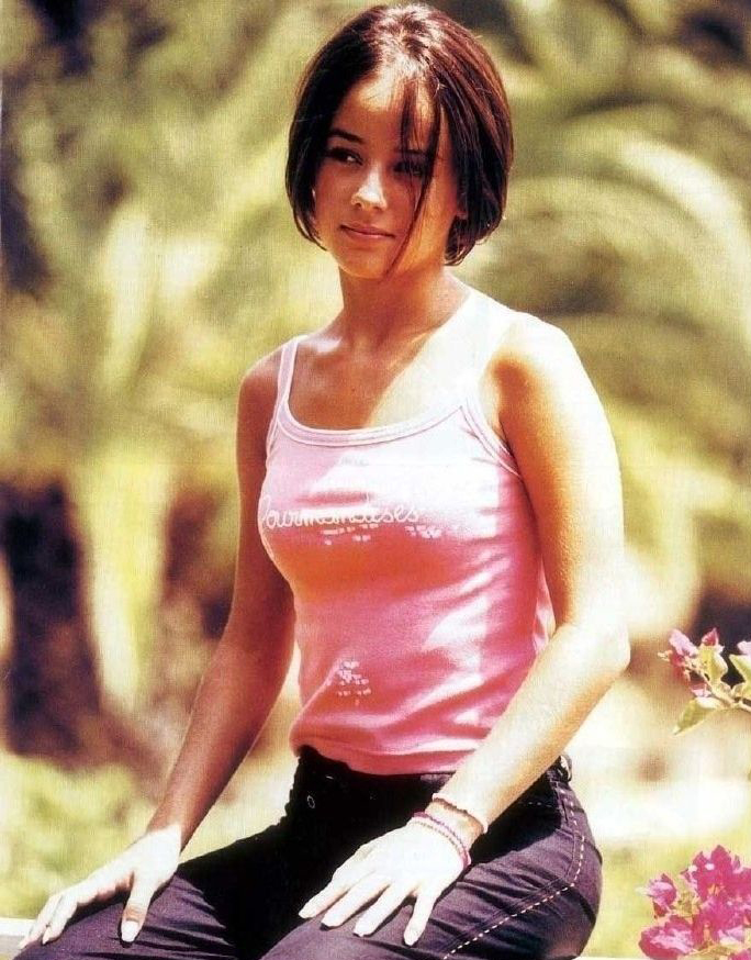 Alizée Nackt. Foto - 2