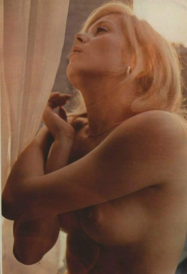 Catherine Deneuve Nackt. Foto - 11