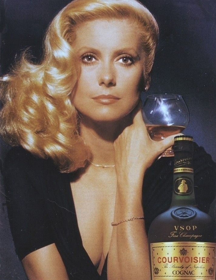 Catherine Deneuve Nackt. Foto - 16