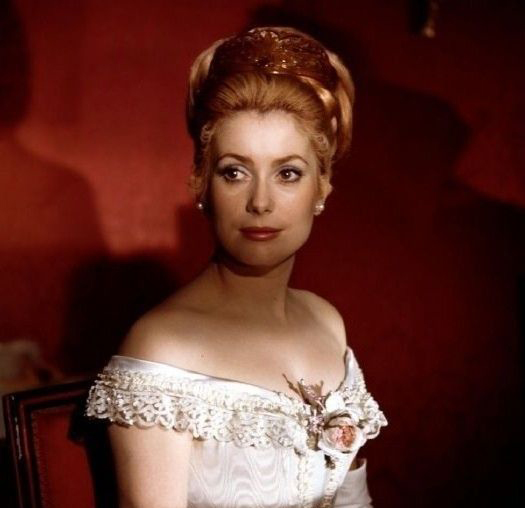 Catherine Deneuve Nackt. Foto - 21