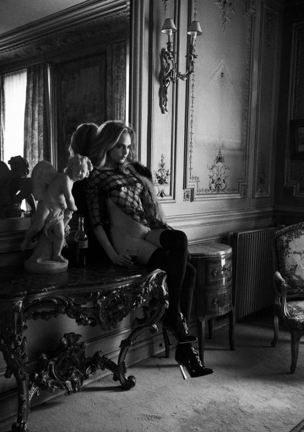 Cara Delevingne desnuda, la última colección