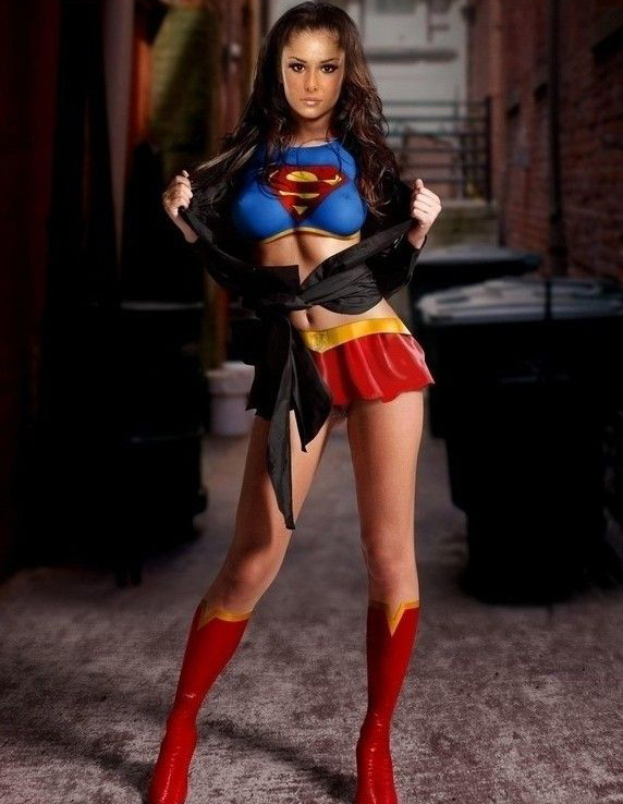 Cheryl Cole Desnuda. Foto - 32