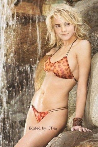 Emma Watson Desnuda. Foto - 90