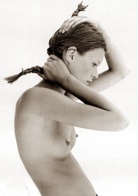 Kate Moss Totalmente Desnuda
