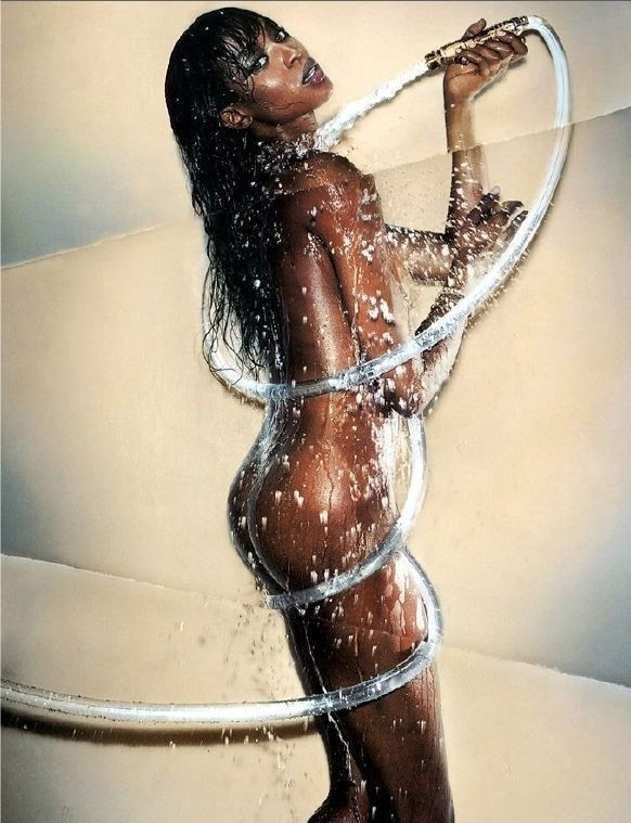 Naomi Campbell Desnuda. Foto - 38
