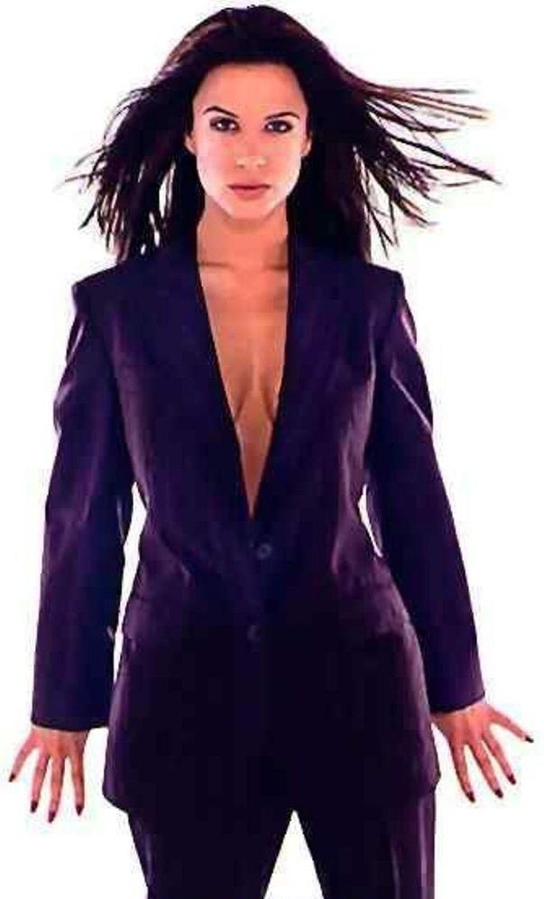 Rhona Mitra Desnuda. Foto - 17