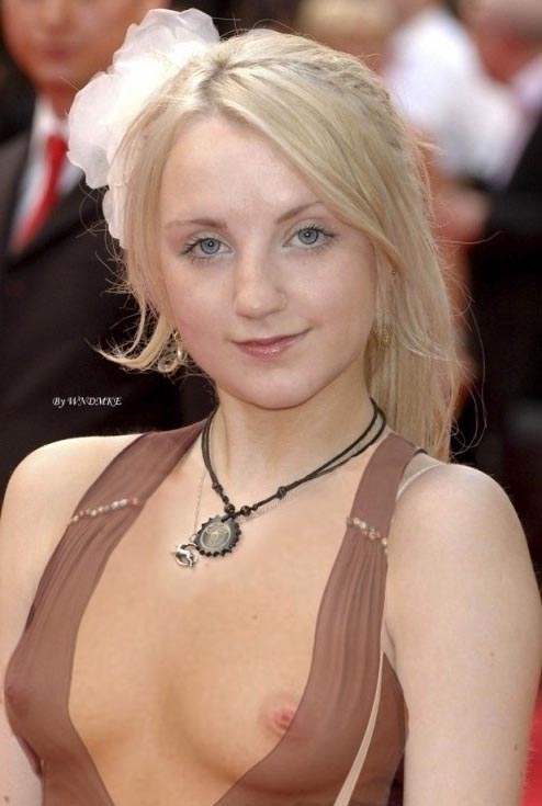 Evanna Lynch Nackt. Foto - 10