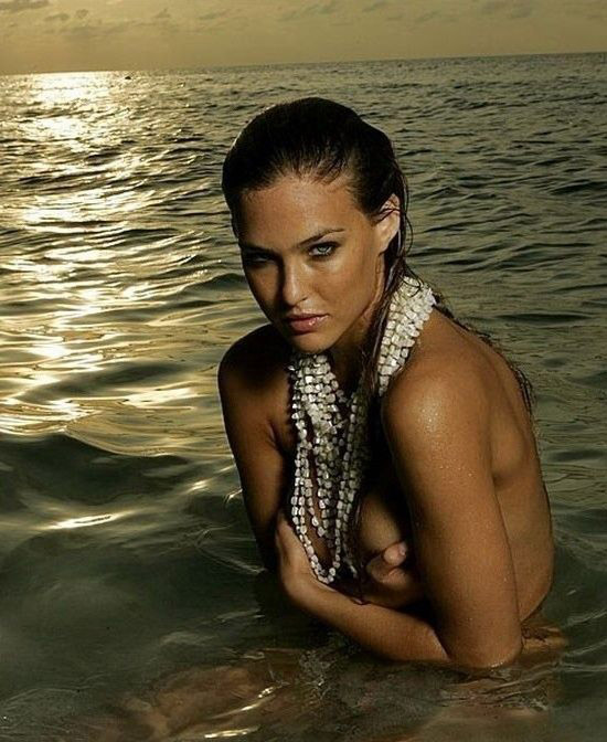 Bar Refaeli Nackt. Foto - 12