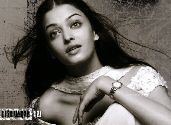 Aishwarya Rai Nackt. Foto - 15