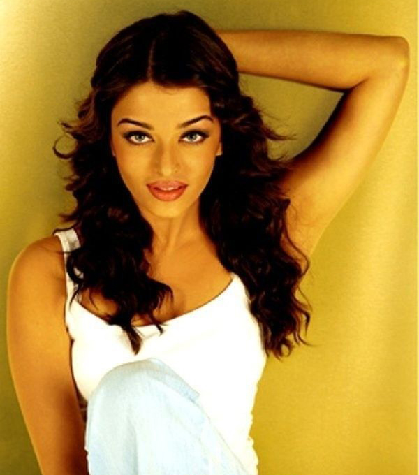 Aishwarya Rai Nackt. Foto - 45