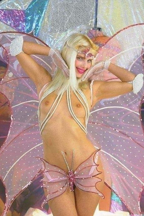 Cicciolina Nackt. Foto - 2
