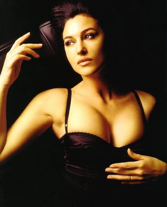 Monica Bellucci Desnuda. Foto - 55
