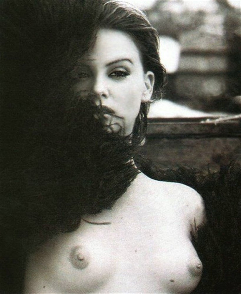 Charlize Theron Desnuda. Foto - 223