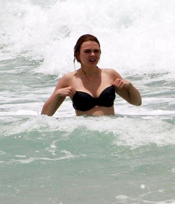 Aimee Teegarden Nackt. Foto - 3