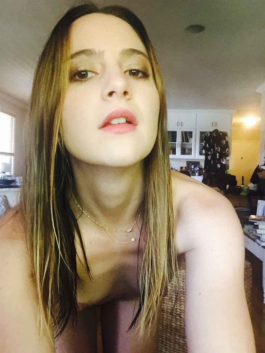 Alexa Nikolas Nackt. Foto - 10