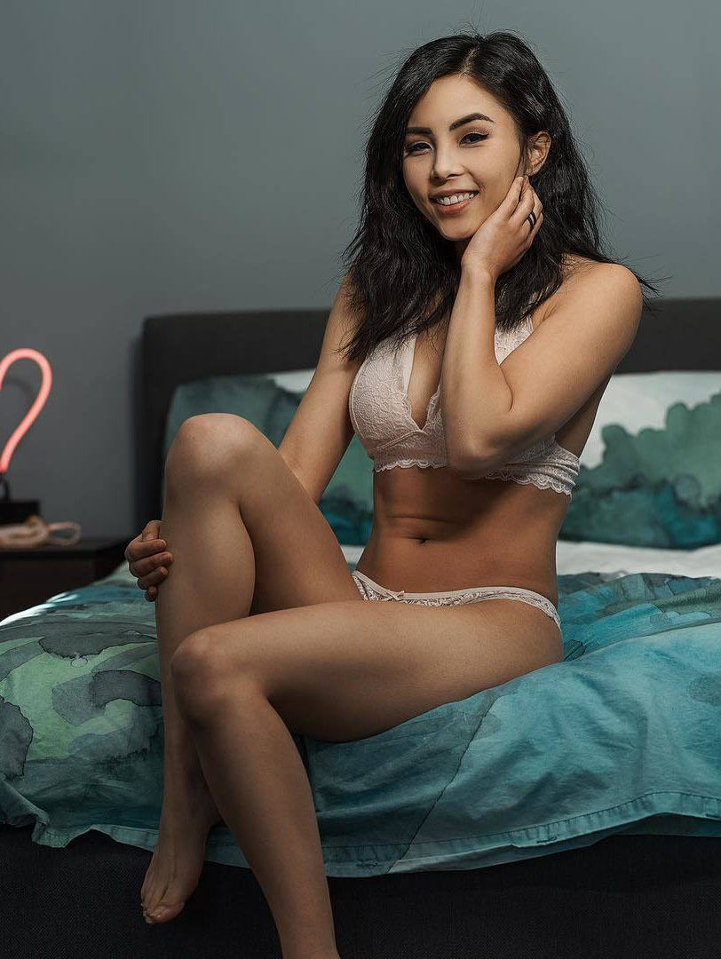 Anna Akana Nackt. Foto - 28