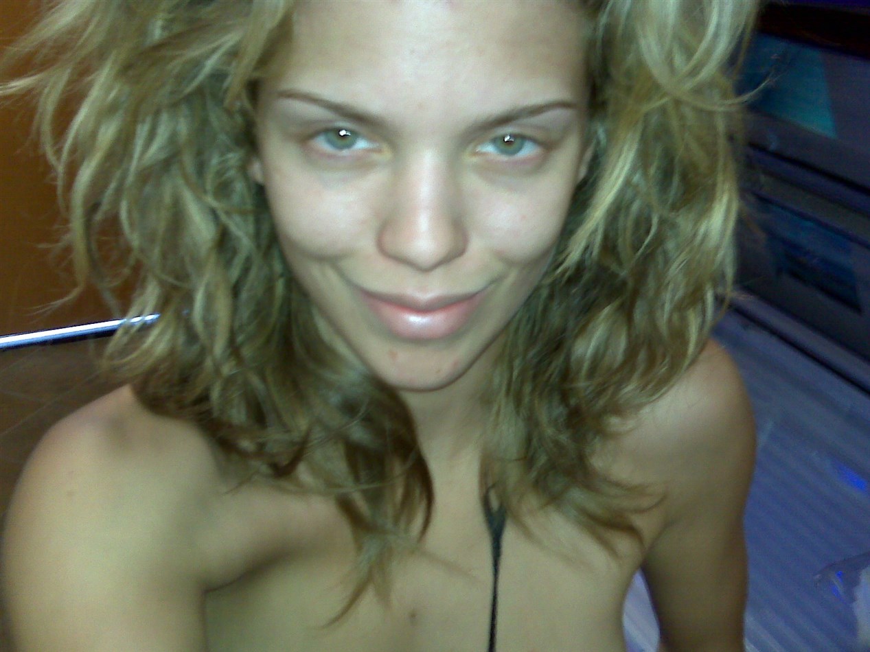 AnnaLynne McCord Nackt. Foto - 32