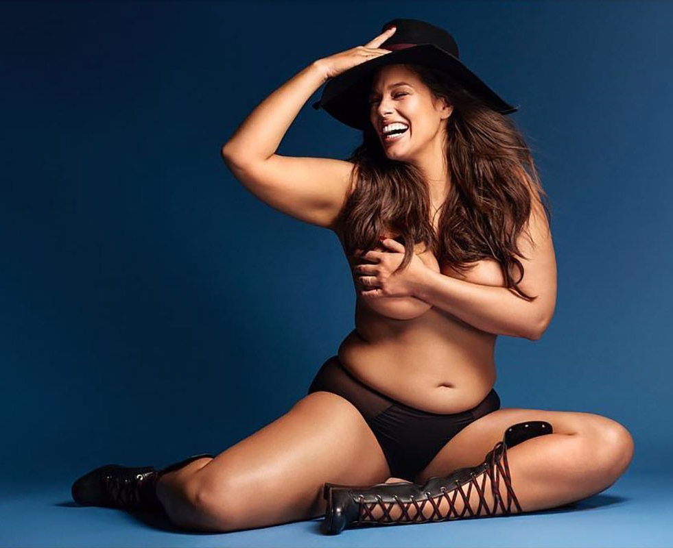 Ashley Graham zeigt sich nackt. Galerie Nr. 1