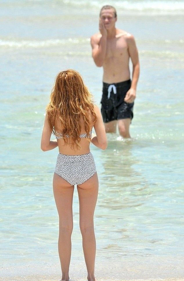 Bella Thorne Desnuda. Foto - 6