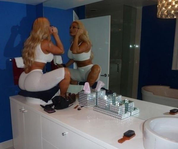 Coco Austin Nackt. Foto - 17