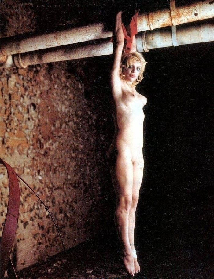 ¡Ay! Courtney Love Sexy Desnuda Fotos