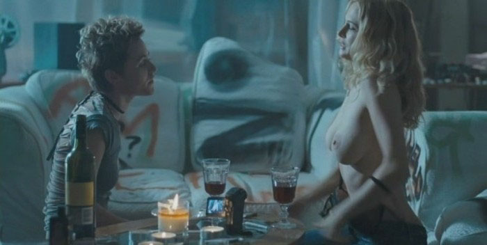 Heather Graham Desnuda. Foto - 11