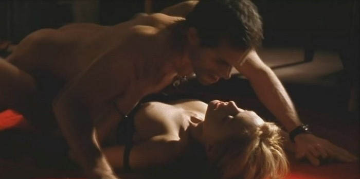 Heather Graham Desnuda. Foto - 14