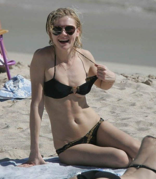 Kirsten Dunst Desnuda. Foto - 29