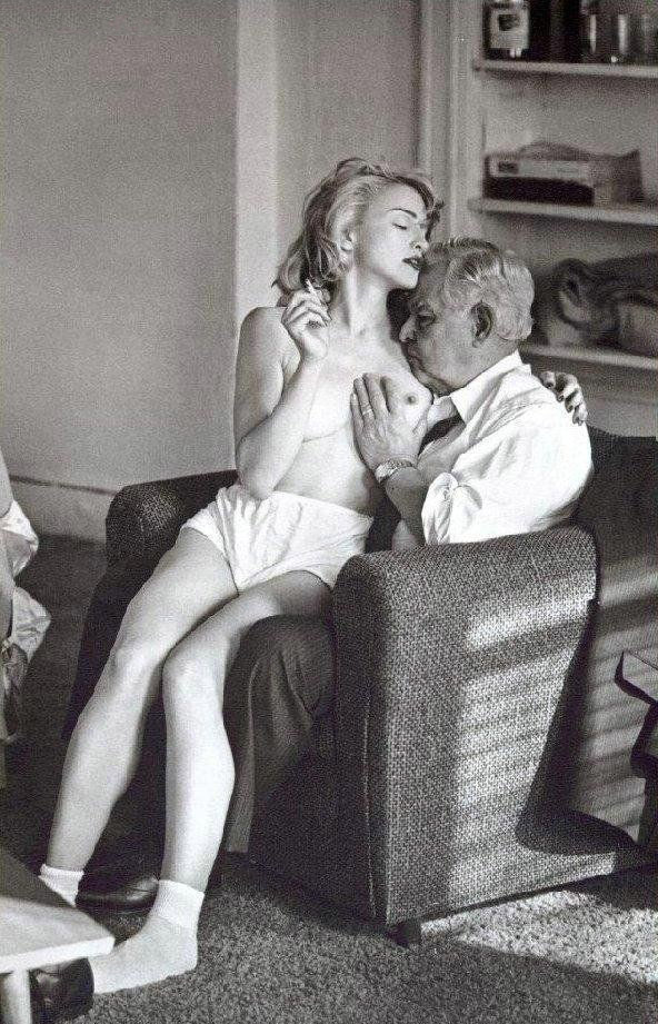 Madonna Desnuda. Foto - 28