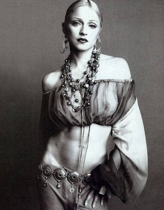 Madonna Desnuda. Foto - 35